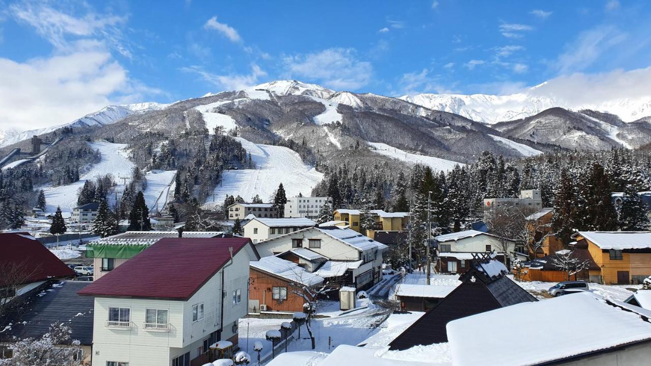 Kokoro Hotel Хакуба-Мура Экстерьер фото