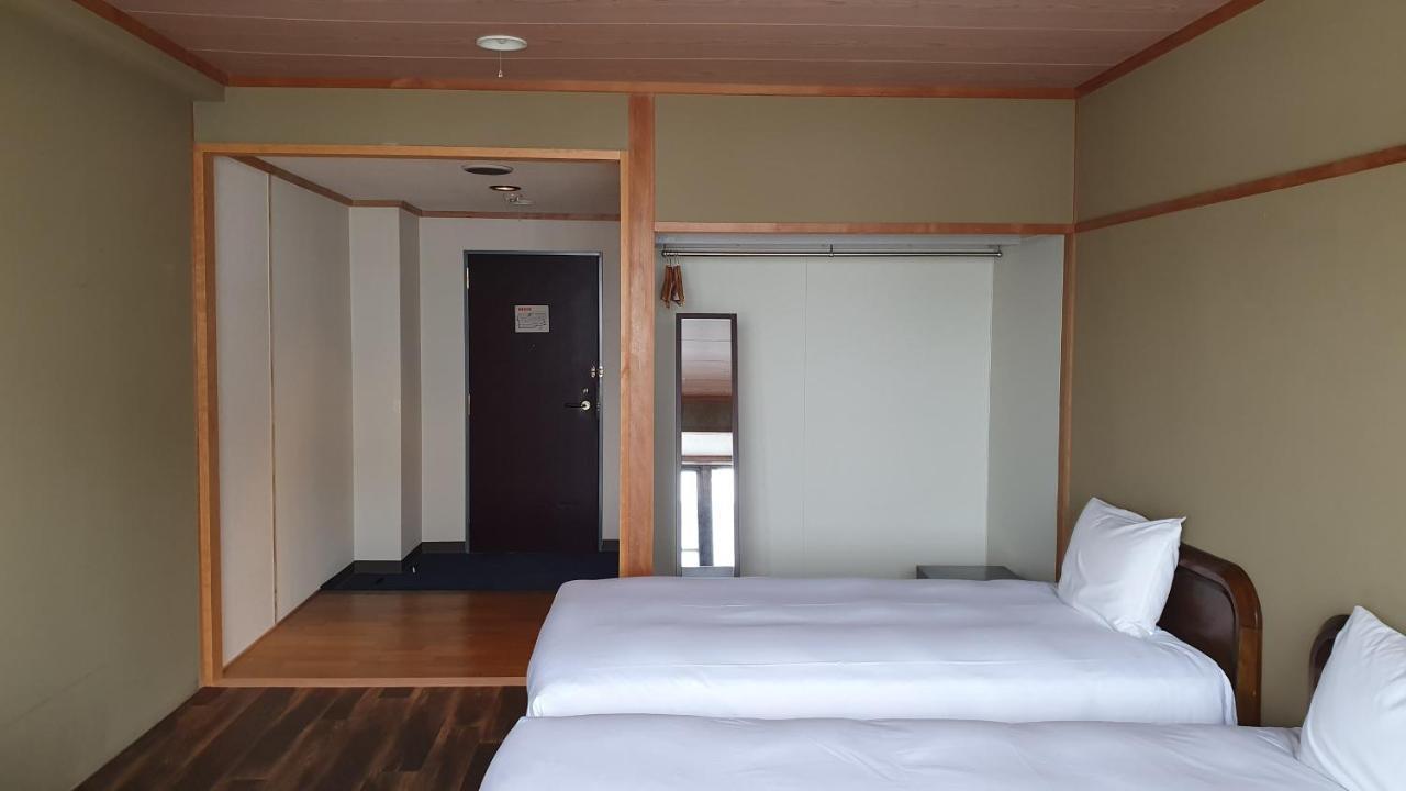 Kokoro Hotel Хакуба-Мура Экстерьер фото