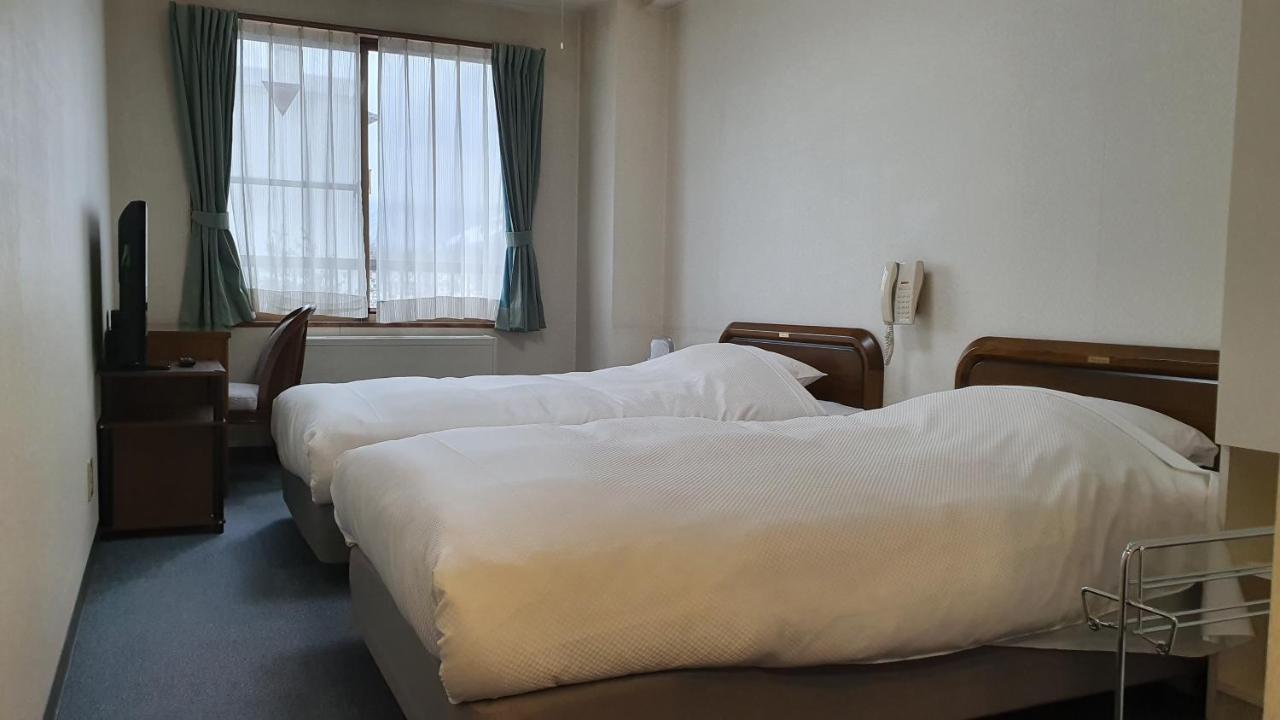 Kokoro Hotel Хакуба-Мура Экстерьер фото